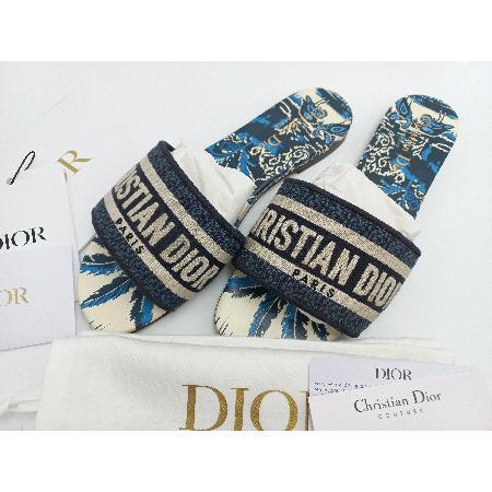 Dior(ũî)      [ûֱõ]